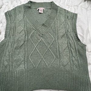 SAGE GREEN SWEATER VEST